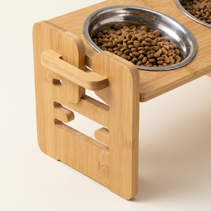 adjustable height raised bowl stand for dogs, detail photo